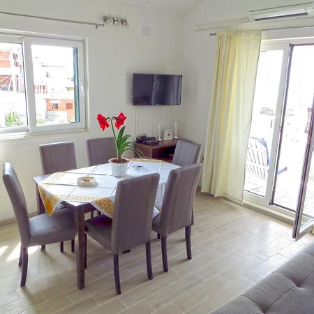 Jakopovic Apartments Рогозница Екстериор снимка