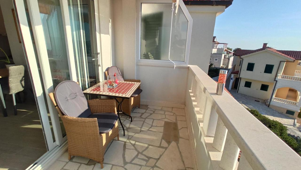 Jakopovic Apartments Рогозница Екстериор снимка