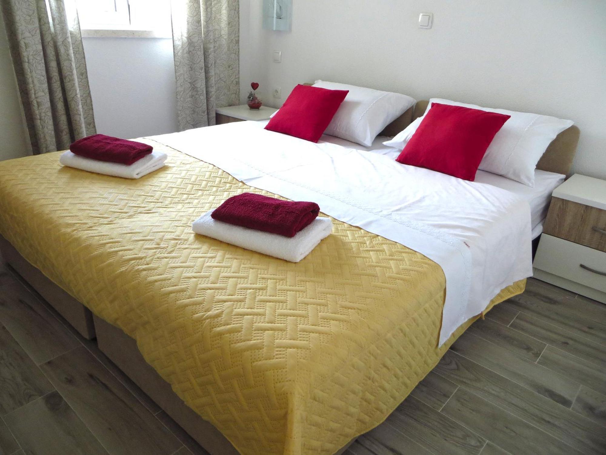 Jakopovic Apartments Рогозница Екстериор снимка